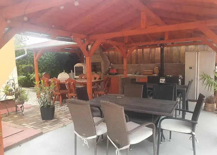 아파트 Farkas 발라톤엘